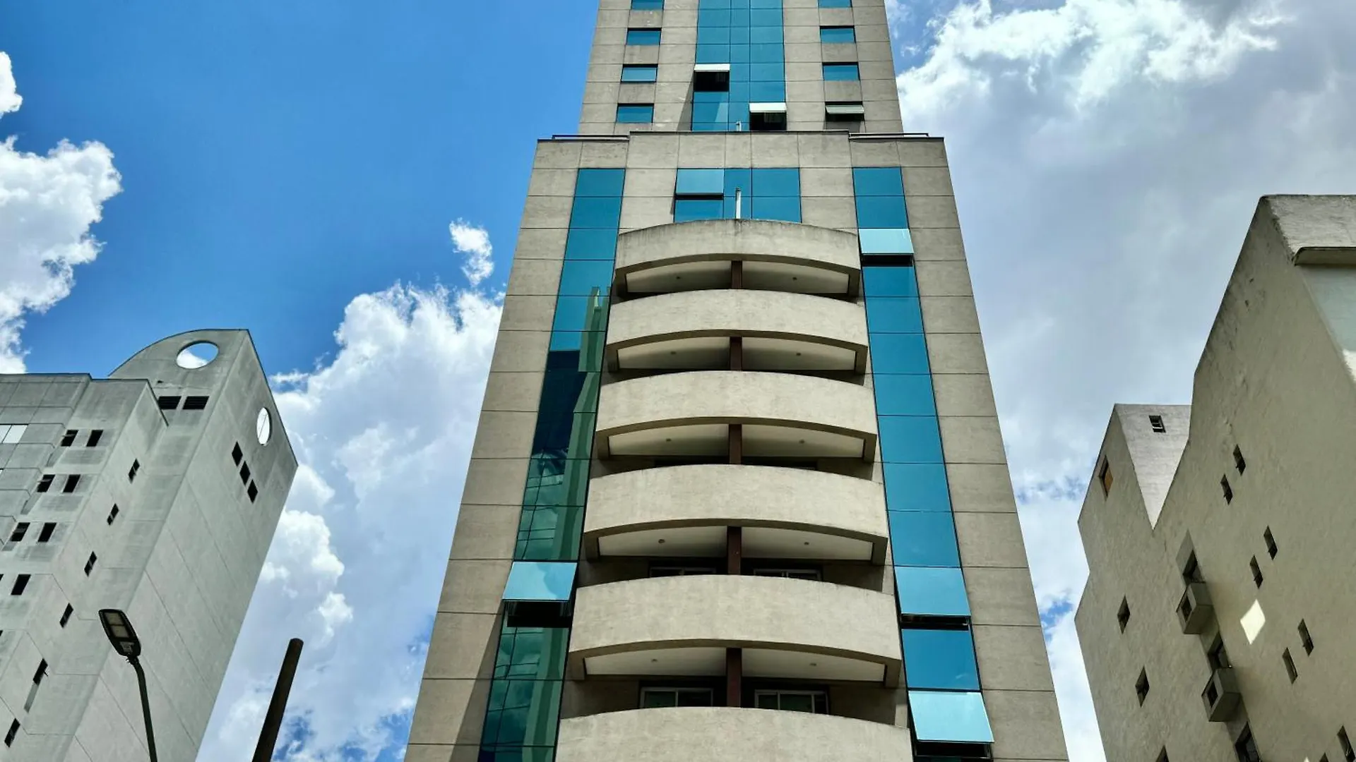 Proximo Metro Paulista, Piscina, Sauna, Academia Sao Paulo 0*,  Brezilya